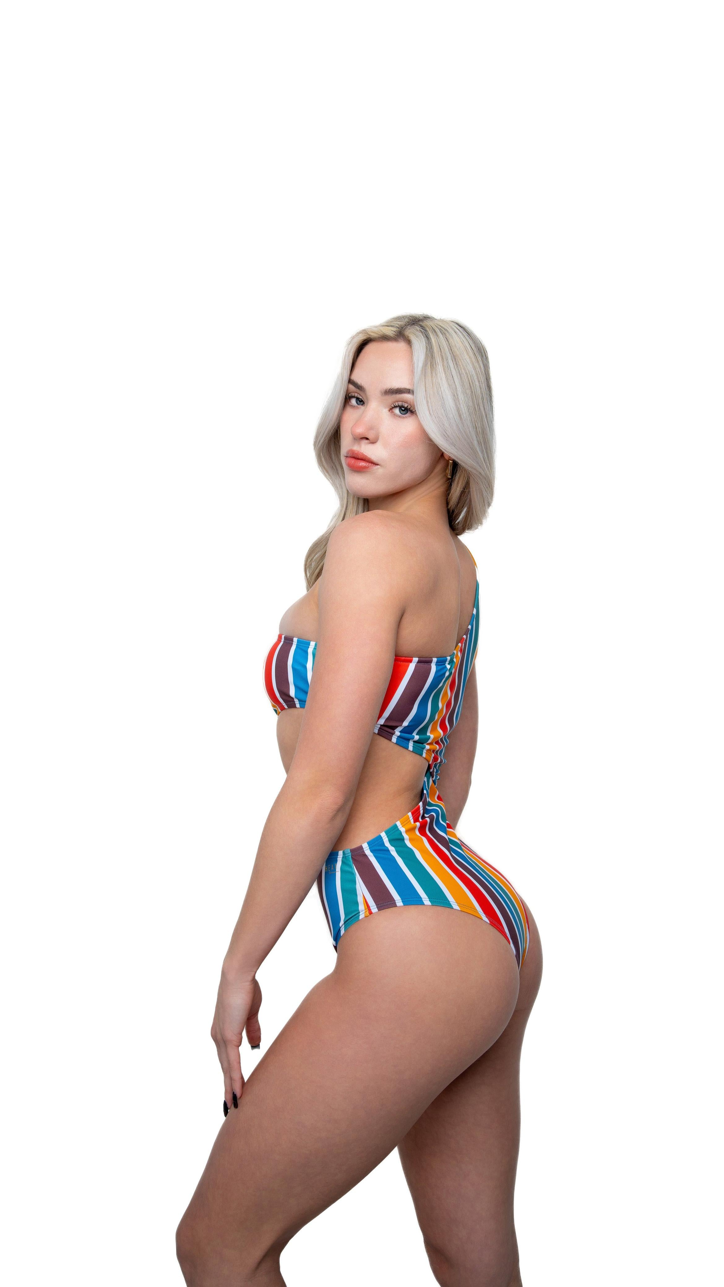 ISLAND ONE PIECE